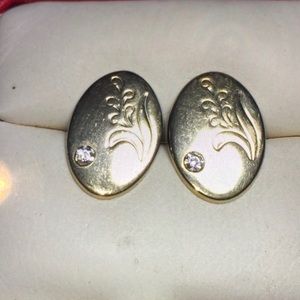 Vintage Swank cuff links gold tone